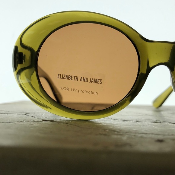 Elizabeth And James Round Green Acrylic Thick Arm Yellow Tint - Picture 4 of 9